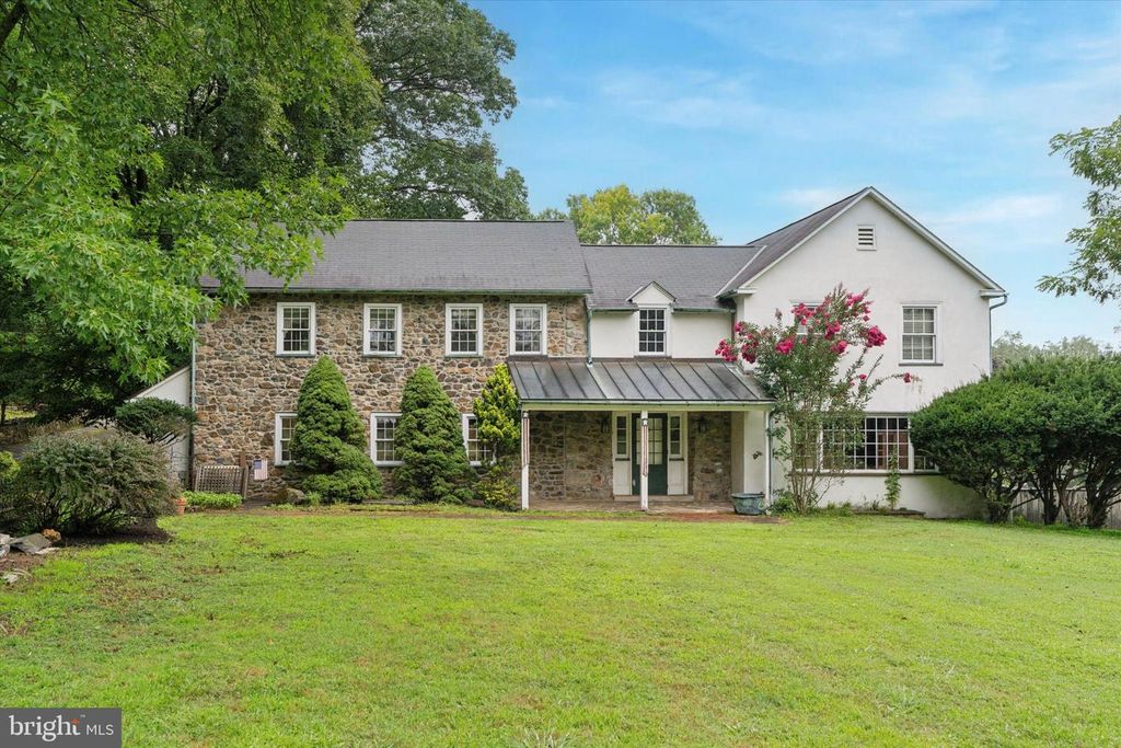 95 DIAMOND ROCK RD, Phoenixville, PA 19460