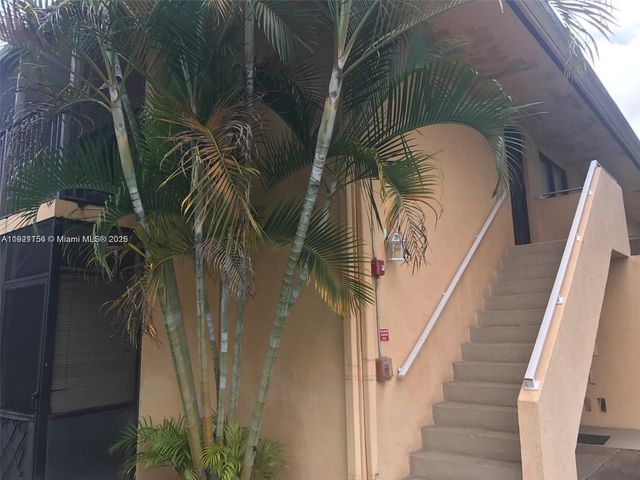 5855 Washington St 99, Hollywood, FL 33023