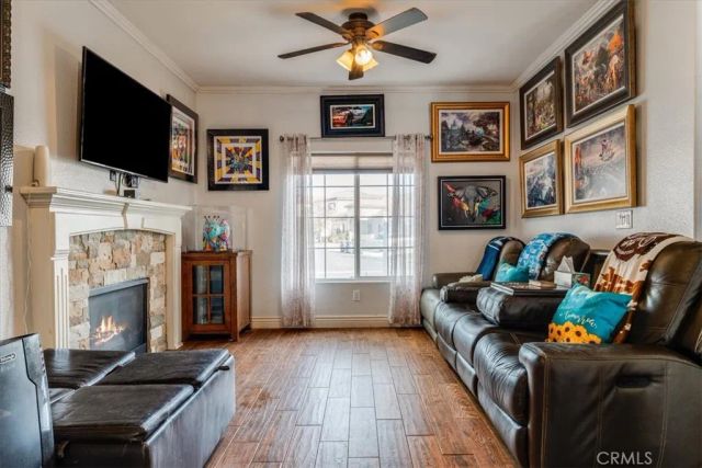 1426 W Heritage Way, Santa Maria, CA 93458