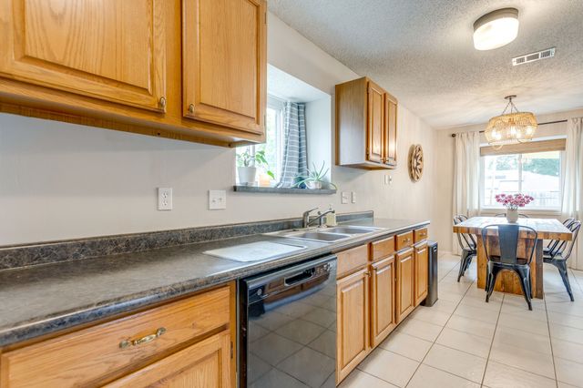 425 Little Fox Lane, Fort Worth, TX 76108