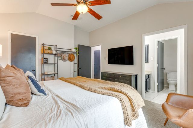 425 Little Fox Lane, Fort Worth, TX 76108