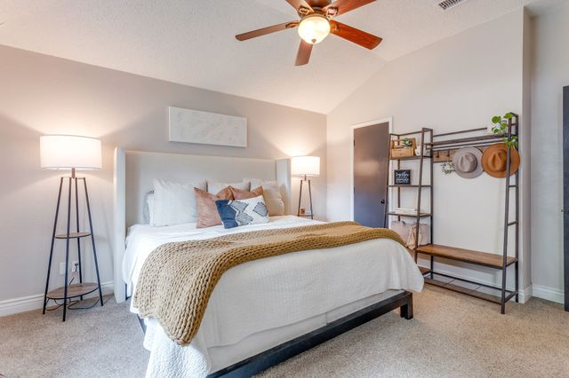 425 Little Fox Lane, Fort Worth, TX 76108