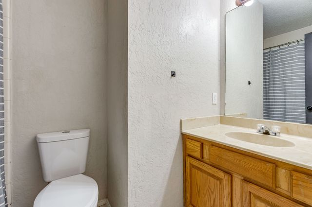 425 Little Fox Lane, Fort Worth, TX 76108