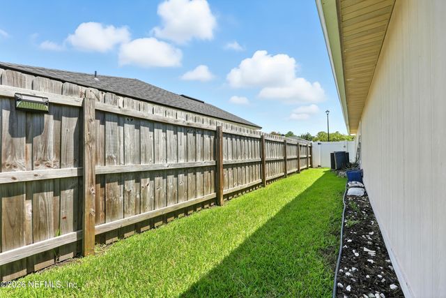 3222 BUTTON WOOD Drive, Middleburg, FL 32068