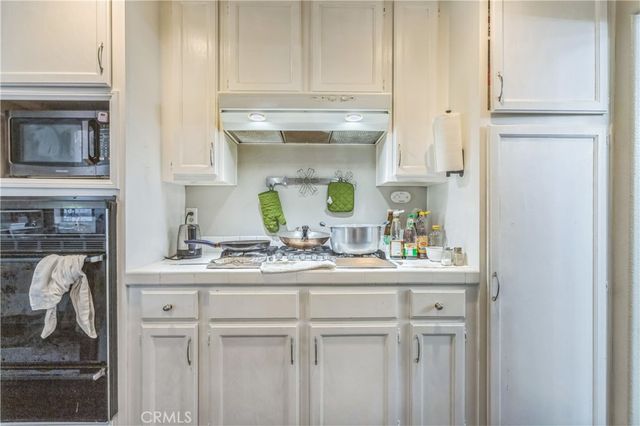 18641 Nathan Hill Drive, Canyon Country, CA 91351
