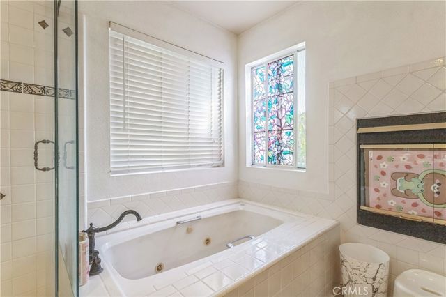 18641 Nathan Hill Drive, Canyon Country, CA 91351
