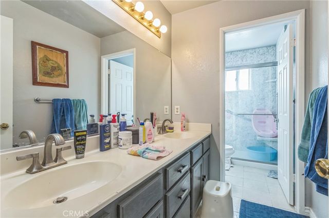 18641 Nathan Hill Drive, Canyon Country, CA 91351