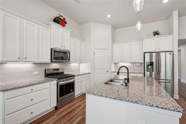 3382 Long Creek Drive, Buford, GA 30519