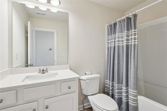 3382 Long Creek Drive, Buford, GA 30519