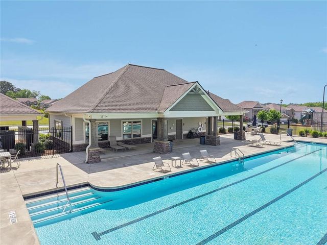 3382 Long Creek Drive, Buford, GA 30519