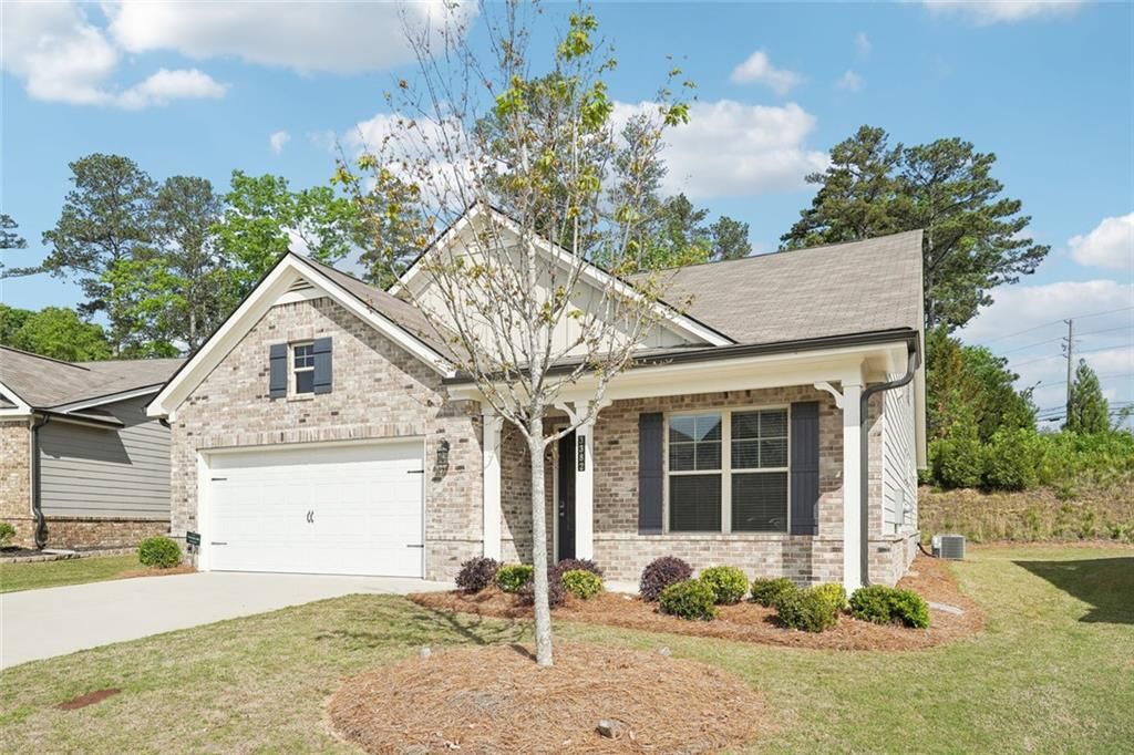 3382 Long Creek Drive, Buford, GA 30519