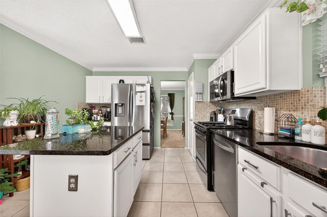 2003 Nashua Drive, Stafford, TX 77477