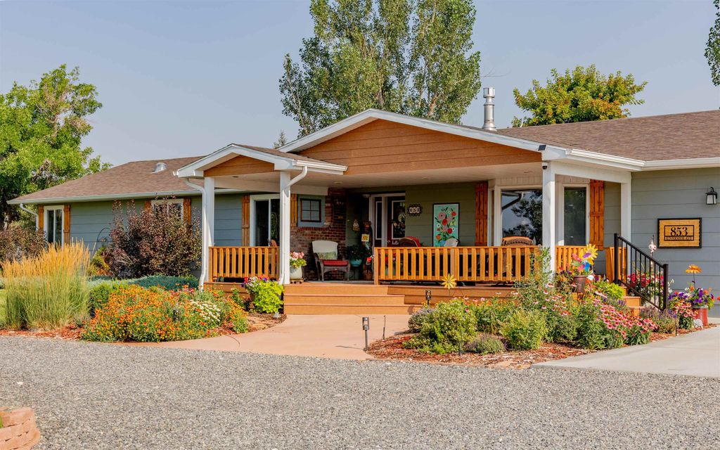 853 Riverside Ave, Powell, WY 82435 photo 1