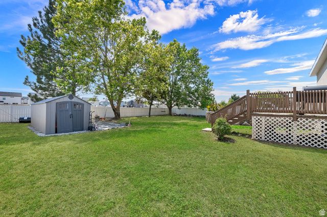 3647 W 6050 S, Roy, UT 84067