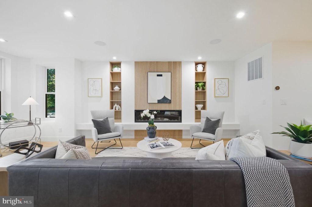 2507 I ST NW, Washington, DC 20037