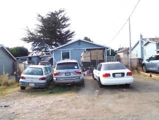 1809 Peninsula Drive, Arcata, CA 95521