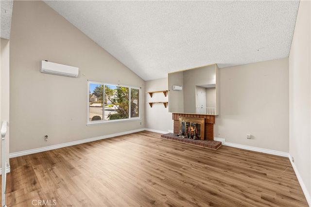 19742 Fernwood Plaza, Yorba Linda, CA 92886