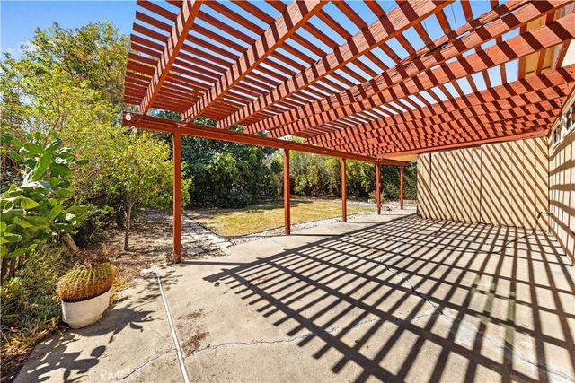 19742 Fernwood Plaza, Yorba Linda, CA 92886