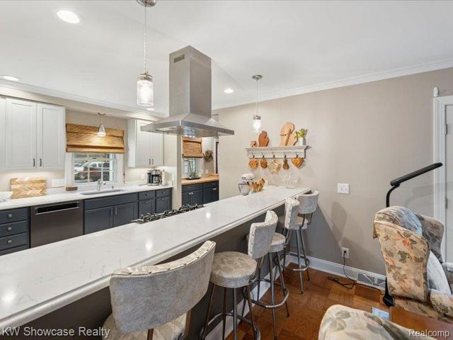 612 Sunrise Park Street, Genoa Township, MI 48843