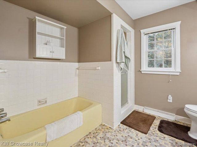 612 Sunrise Park Street, Genoa Township, MI 48843