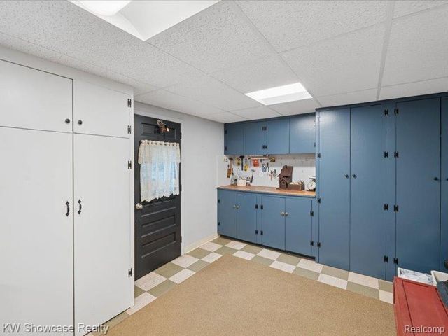 612 Sunrise Park Street, Genoa Township, MI 48843