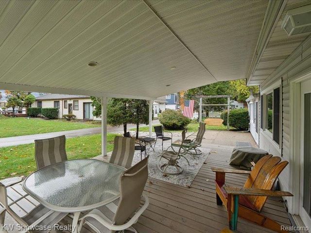 612 Sunrise Park Street, Genoa Township, MI 48843