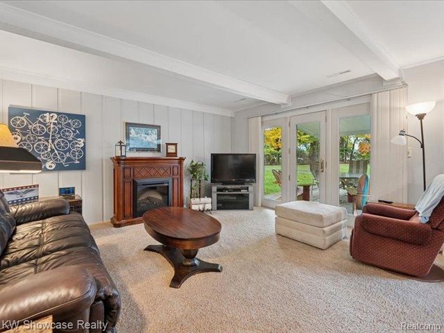 612 Sunrise Park Street, Genoa Township, MI 48843