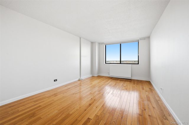 2 Bay Club Drive 11Z, Bayside, NY 11360