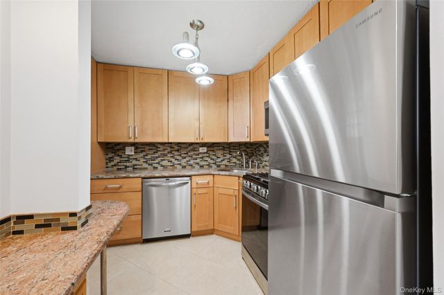 2 Bay Club Drive 11Z, Bayside, NY 11360