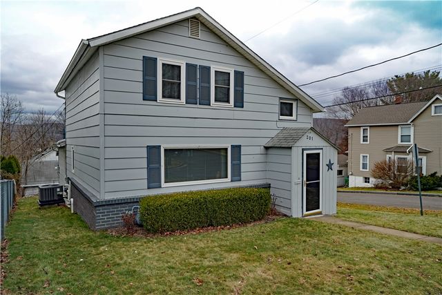 201 West 1st Street, Corning City, NY 14830