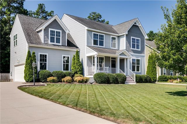 16913 Glensford Dr, Moseley, VA 23120