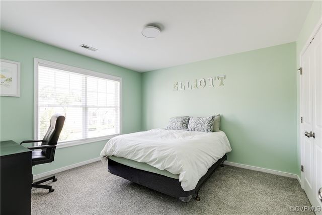 16913 Glensford Dr, Moseley, VA 23120