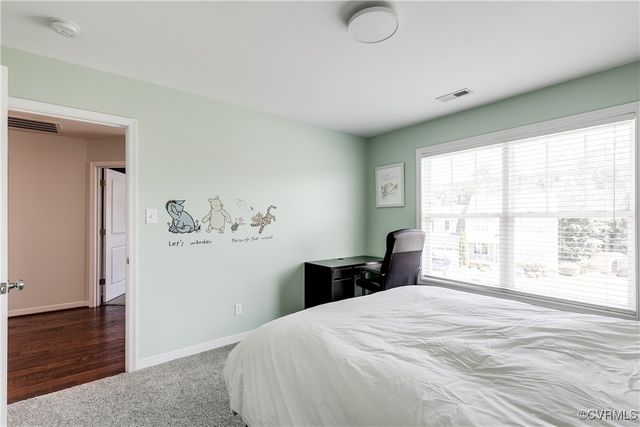 16913 Glensford Dr, Moseley, VA 23120
