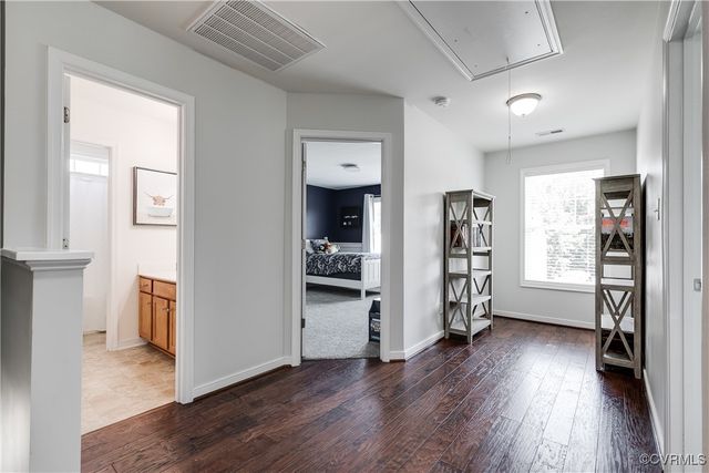 16913 Glensford Dr, Moseley, VA 23120