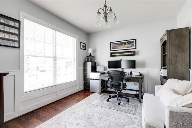 16913 Glensford Dr, Moseley, VA 23120