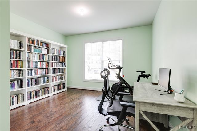 16913 Glensford Dr, Moseley, VA 23120