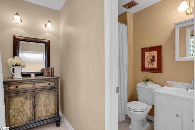5024 Bridle Path Lane, Greenville, SC 29615