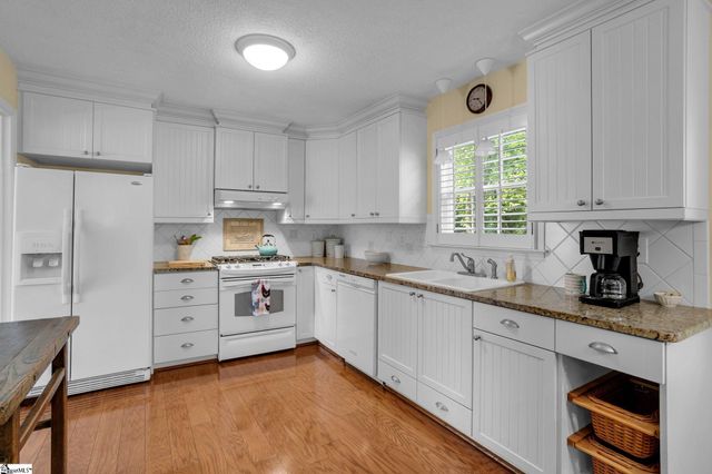 5024 Bridle Path Lane, Greenville, SC 29615