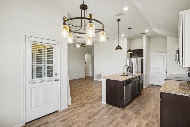 5340 Brentlawn Drive, Fort Worth, TX 76179