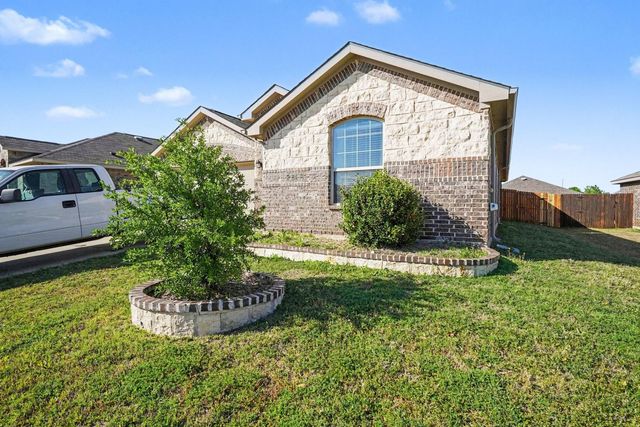 5340 Brentlawn Drive, Fort Worth, TX 76179