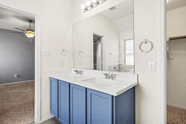 5340 Brentlawn Drive, Fort Worth, TX 76179