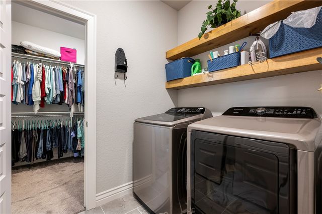 3750 W Somerville Lane, Fayetteville, AR 72704