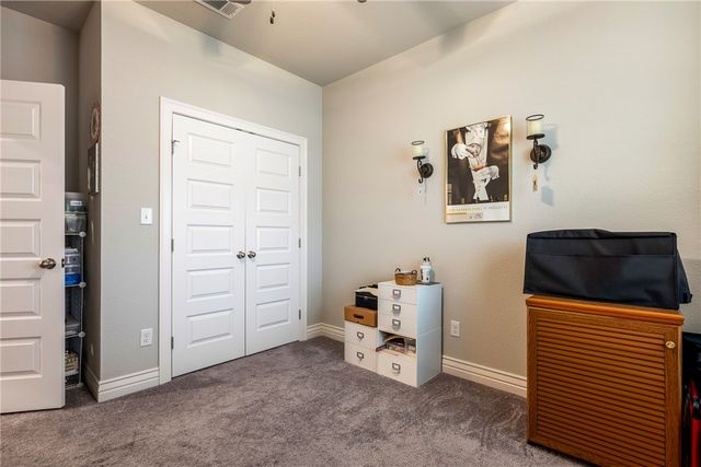 3750 W Somerville Lane, Fayetteville, AR 72704