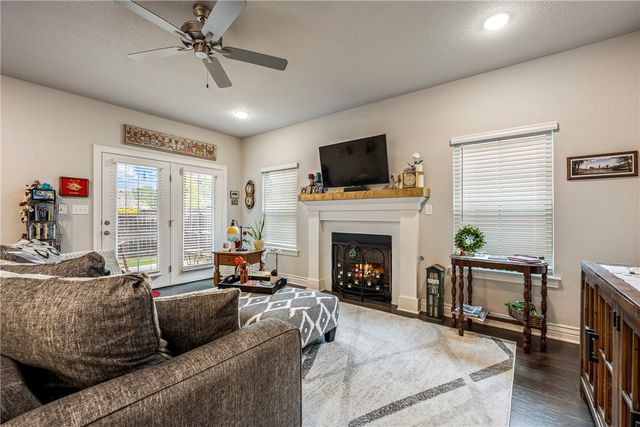 3750 W Somerville Lane, Fayetteville, AR 72704