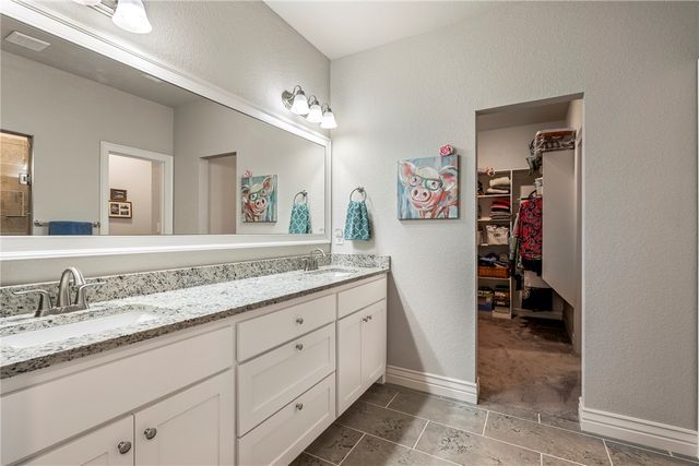 3750 W Somerville Lane, Fayetteville, AR 72704
