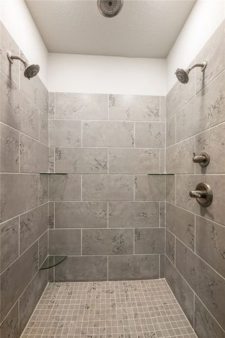 3750 W Somerville Lane, Fayetteville, AR 72704