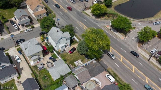 33 Pulaski Pl, Hackensack City, NJ 07601