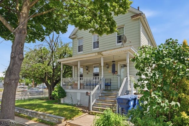 33 Pulaski Pl, Hackensack City, NJ 07601