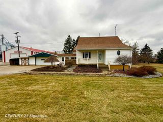 3705 N Beyer Road, Saginaw, MI 48601