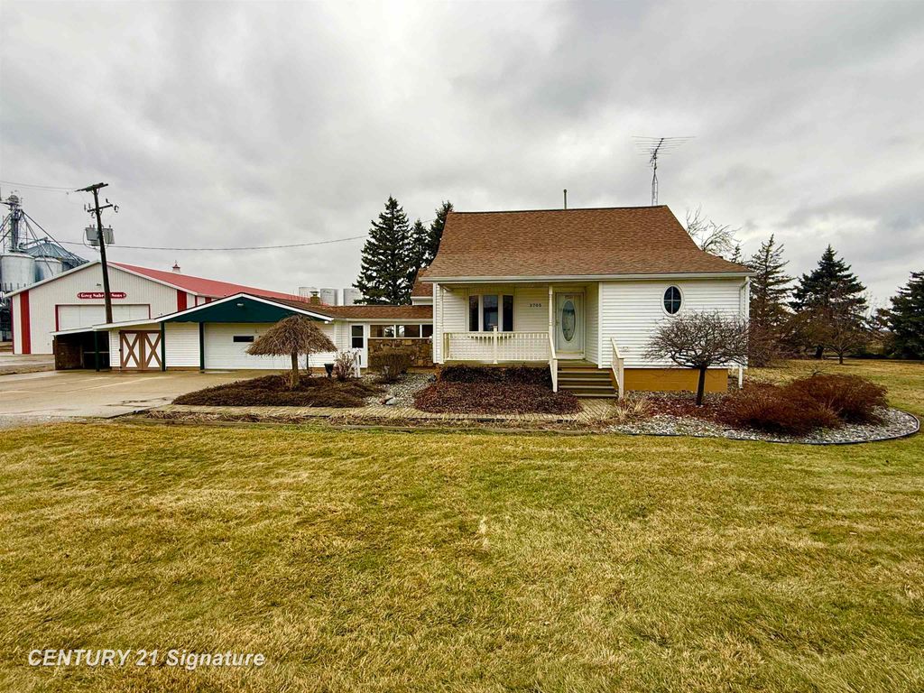 3705 N Beyer Road, Saginaw, MI 48601